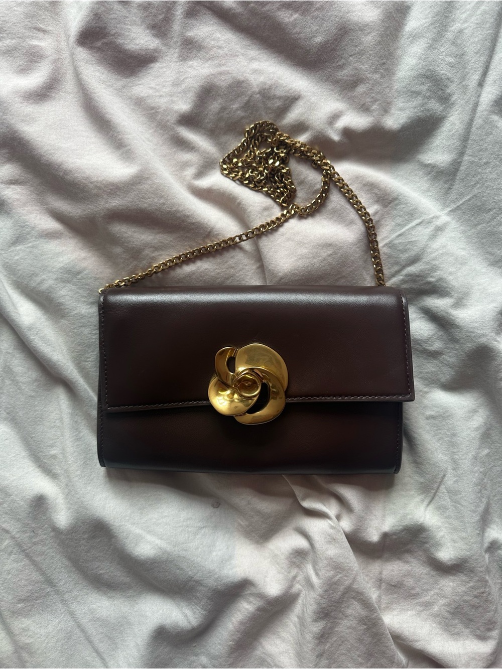 Ted Baker Luxury Rose Clasp Chain Shoulder Bag Deep Burgundy Gold Hardware